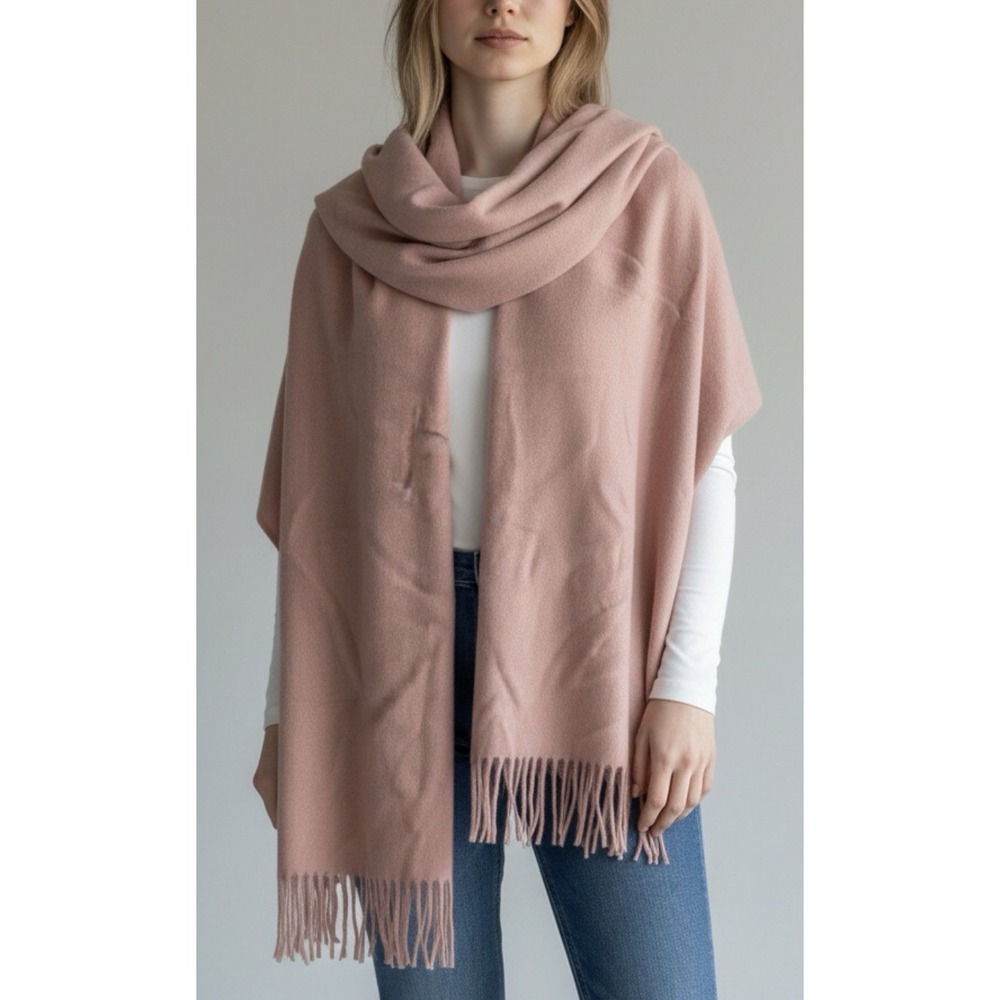 NWT Wilfred by Aritzia Oversize Fringe Scarf Shawl Wrap 100% Wool Pink 78" x 30"